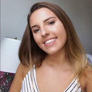 Meet your Posher, Brooke